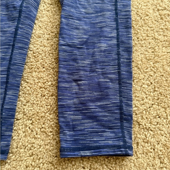 Athleta Navy Striped Leggings cropped - Picture 6 of 7